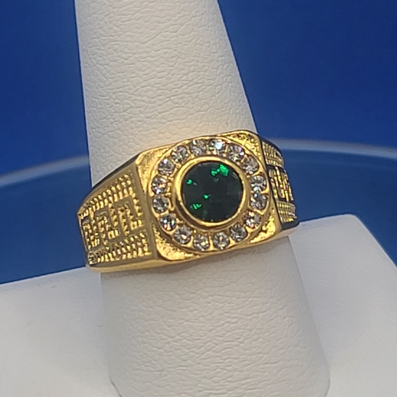 NEW Men's Green Diamond Ring Size 10 - Picture 1 of 8